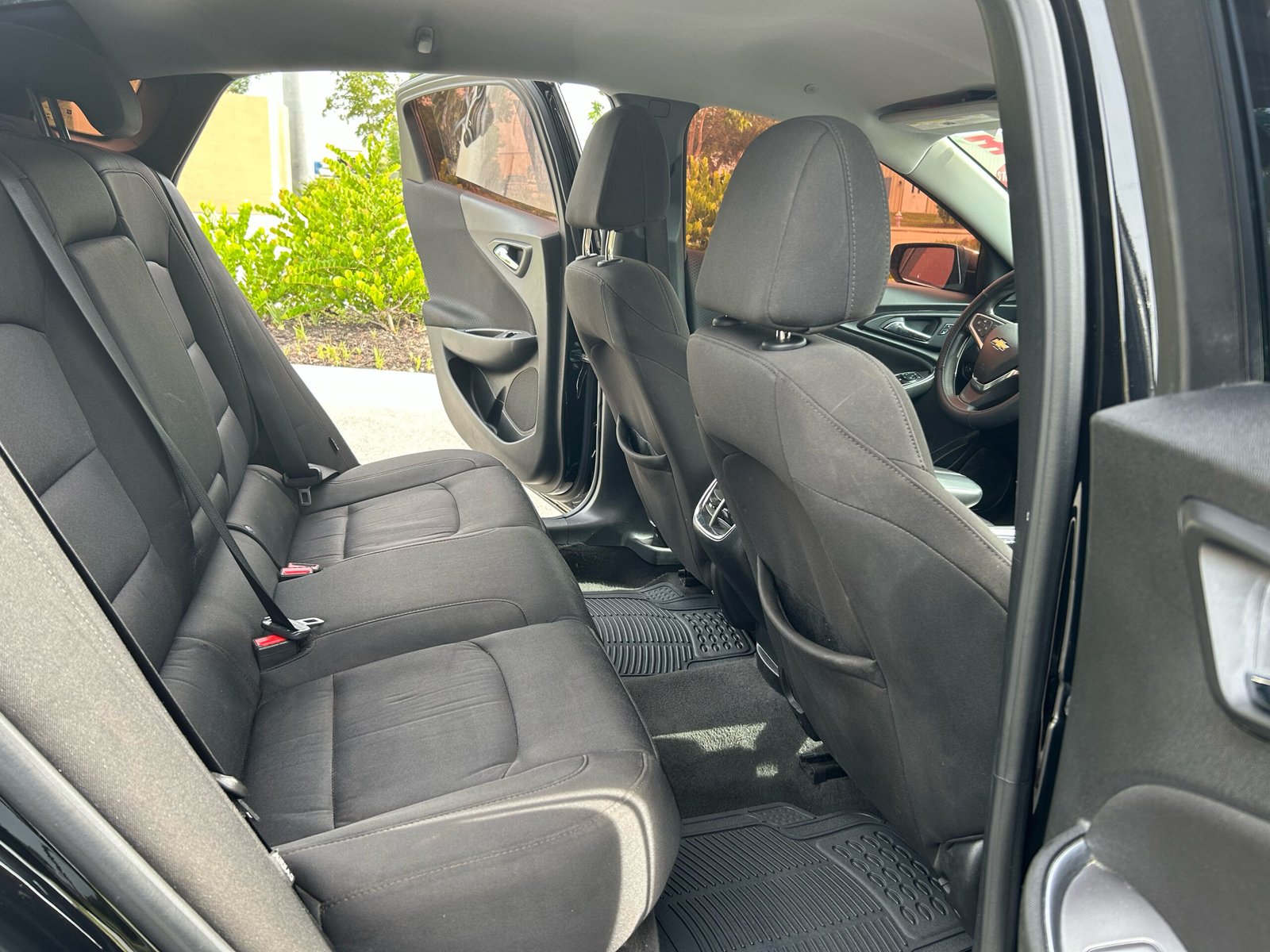 Chevy Malibu Gallery Image